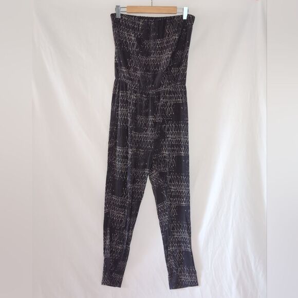 Felicity & Coco Strapless Geometric Pattern Dark Gray Jumpsuit - Picture 2 of 10
